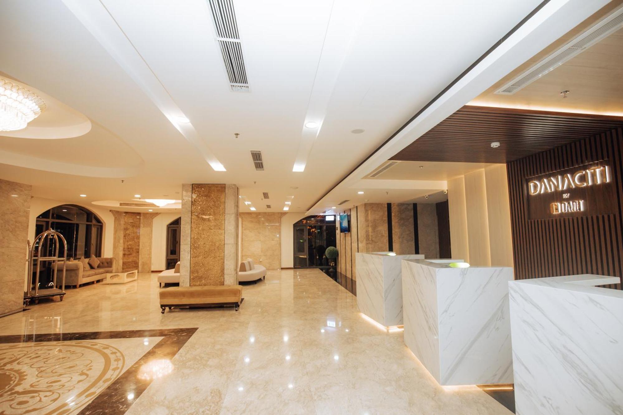 Danaciti Hotel Da Nang Exteriör bild